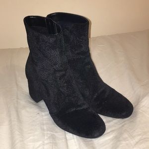 Black velvet patterned ankle boots